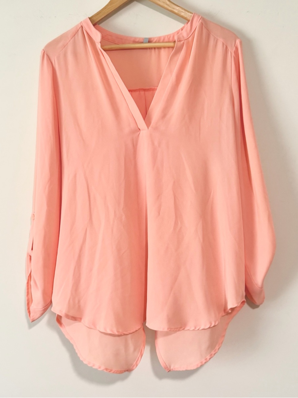 Charlotte Russe Peach V-Neck Long Sleeve Tunic Split Back